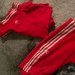 Adidas Jogging Suit